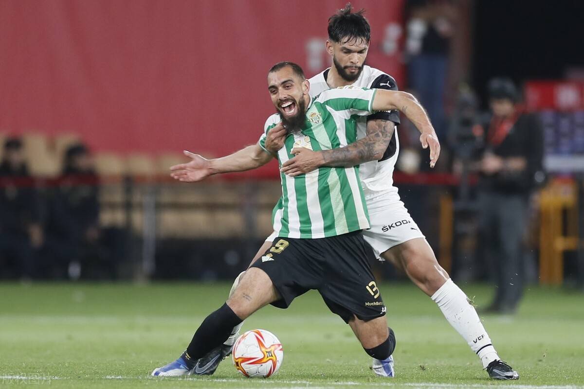 jiuyou-瓦伦西亚迎欧篮联关键赛；国际比赛日外线爆发；底气十足；球队文化再被提及的简单介绍