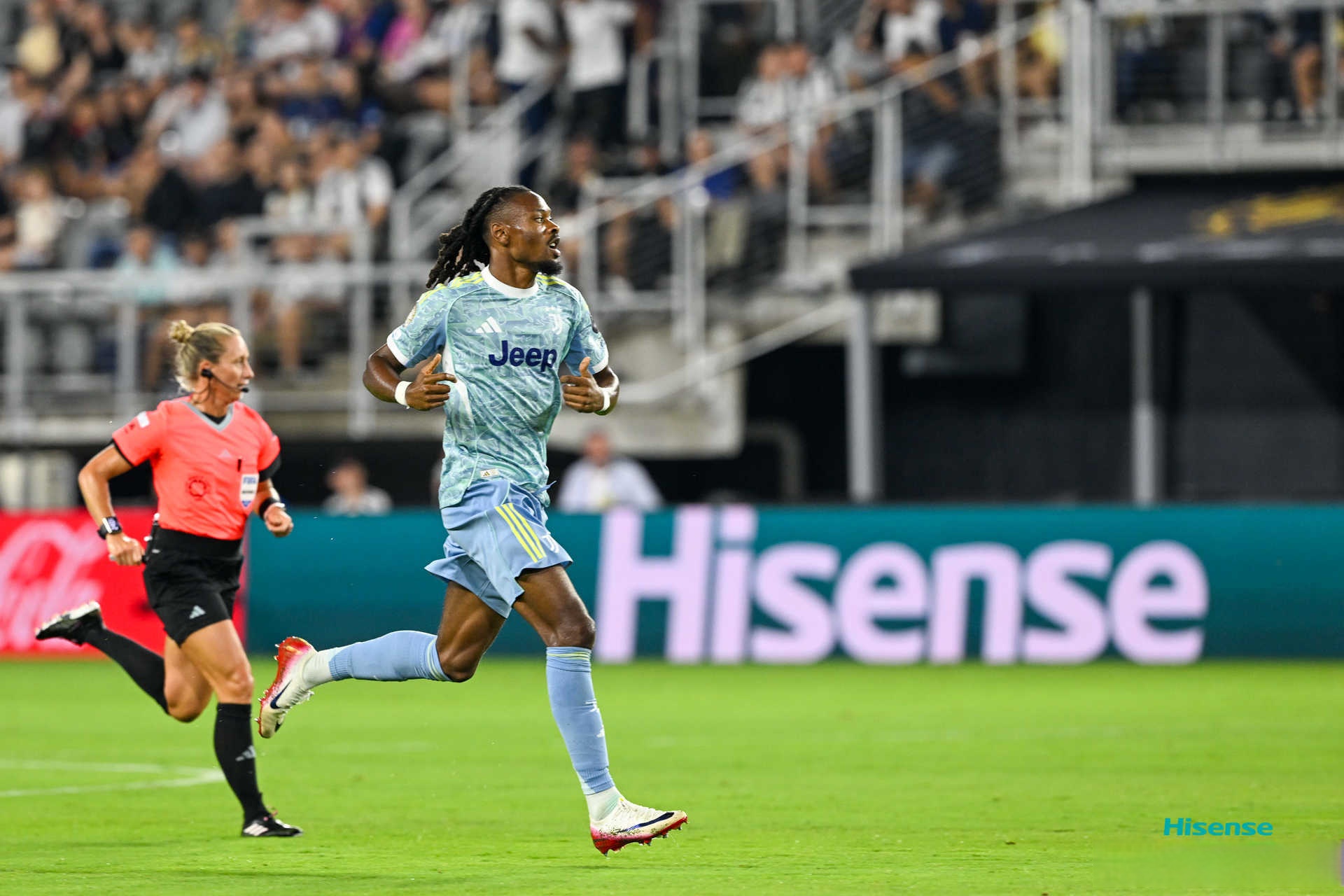 德甲今夜走向成谜，门兴格拉德巴赫完成体检，质疑声仍在，赛程密集仍需轮换的简单介绍